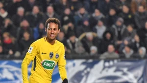 Neymar czaruje w paryskich barwach