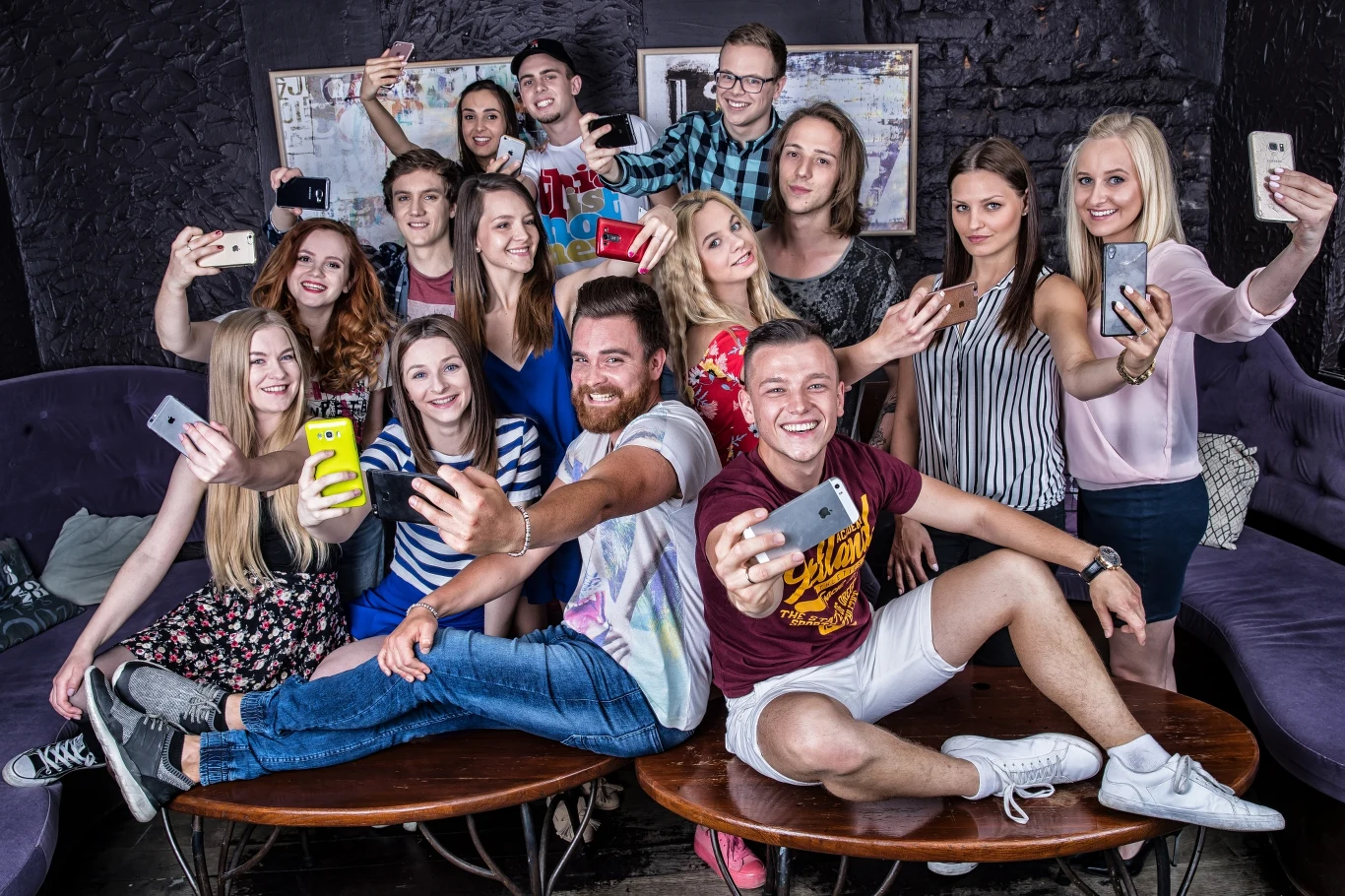 Bohaterowie serialu "19+" Bohaterowie serialu "19+"