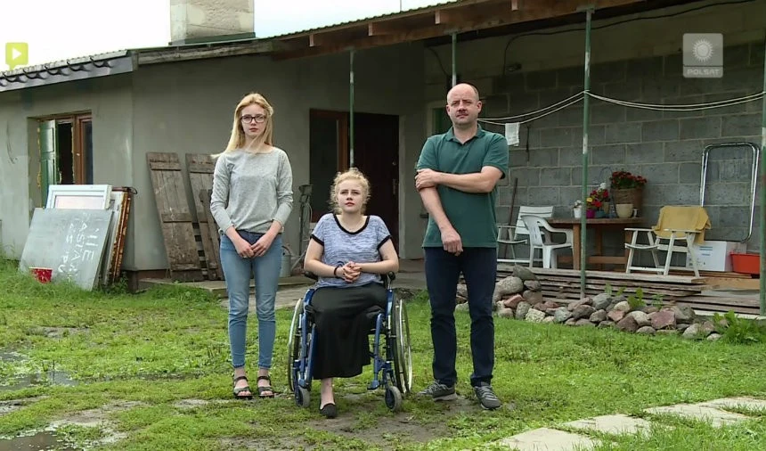 Kasia z rodziną (Screen z programu "Nasz Nowy Dom")