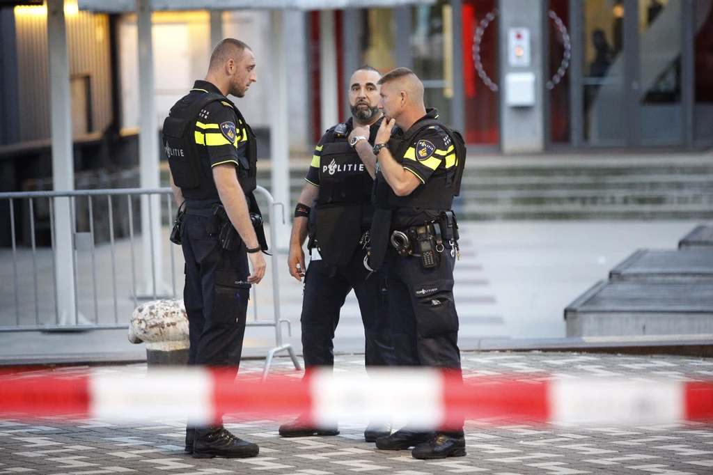 Policja w Rotterdamie dostała nowe zadania. Będzie bacznie przyglądać się posiadaczom drogich ubrań i biżuterii