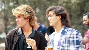 George Michael i Andrew Ridgeley podczas trasy Wham! w Chinach w 1985 r.