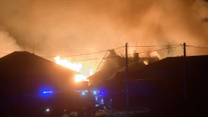 Pożar po wybuchu gazociągu wysokiego ciśnienia w Murowanej Goślinie