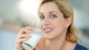 Szklanka zdrowia na co dzień. Ten napój wzmacnia serce i obniża cholesterol