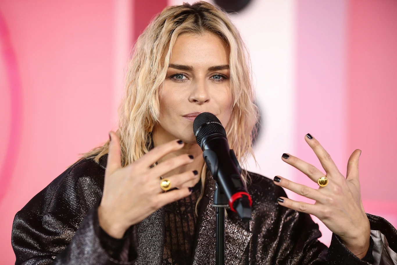 Natasza Urbańska Natasza Urbańska