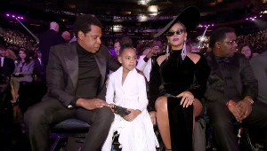 Beyonce wraz z Jayem-Z i Blue Ivy na tegorocznej gali Grammy 
