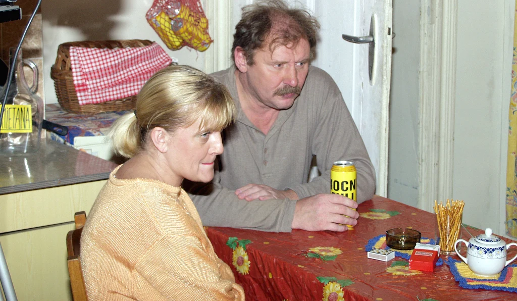 Marzena Kipiel-Sztuka i Andrzej Grabowski na planie "Świata według Kiepskich"
