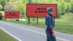 Frances McDormand w filmie "Trzy billboardy za Ebbing, Missouri"