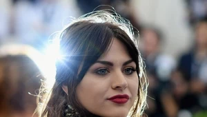 Frances Bean Cobain coveruje Leonarda Cohena