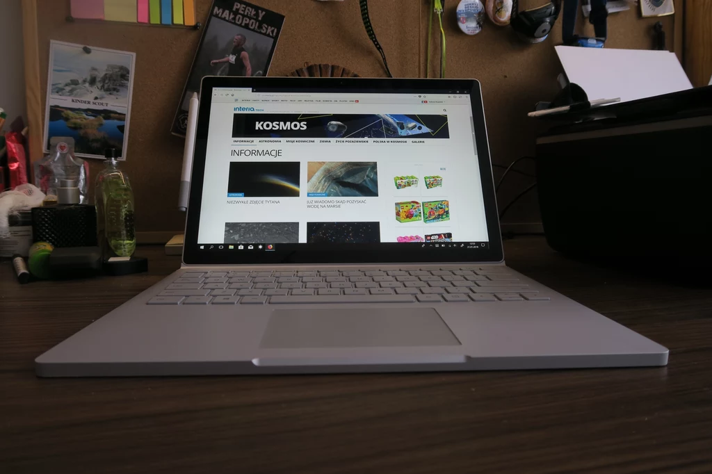 Microsoft Surface Book 2