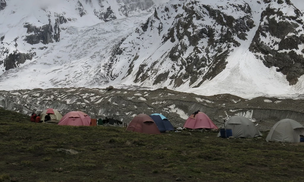 Obóz pod Nanga Parbat / zdjęcie z 17 czerwca 2013 roku