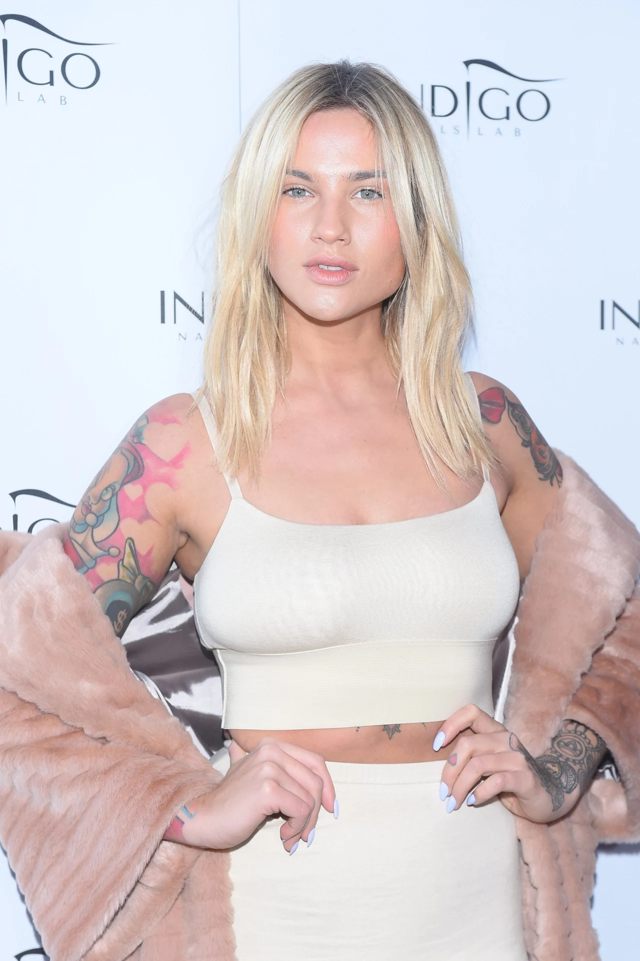 Karolina Gilon Karolina Gilon