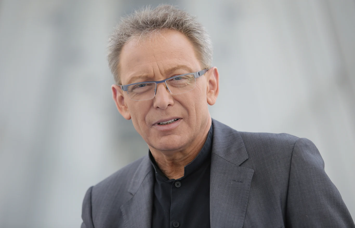 Jacek Borkowski Jacek Borkowski