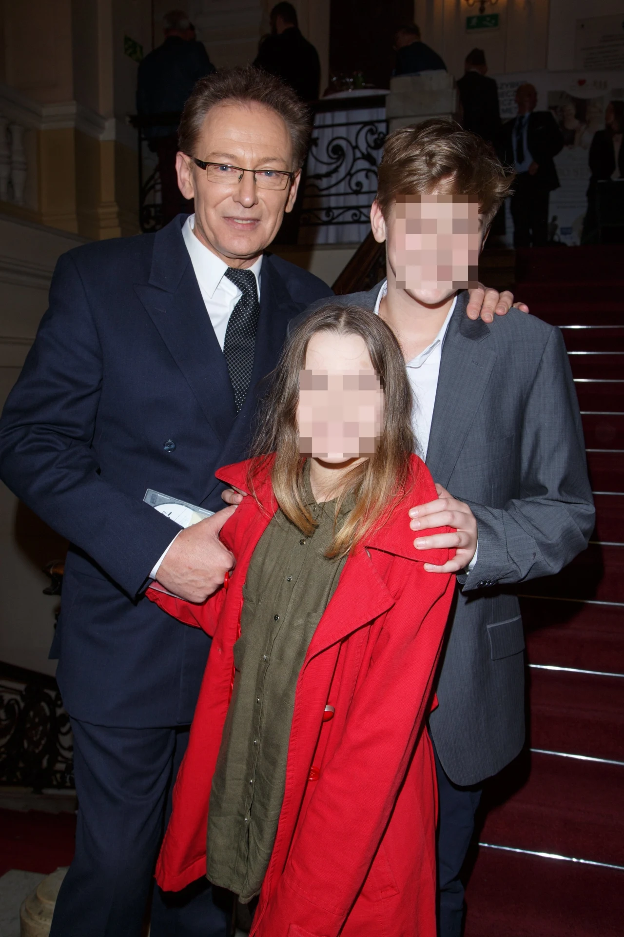 Jacek Borkowski z dziećmi