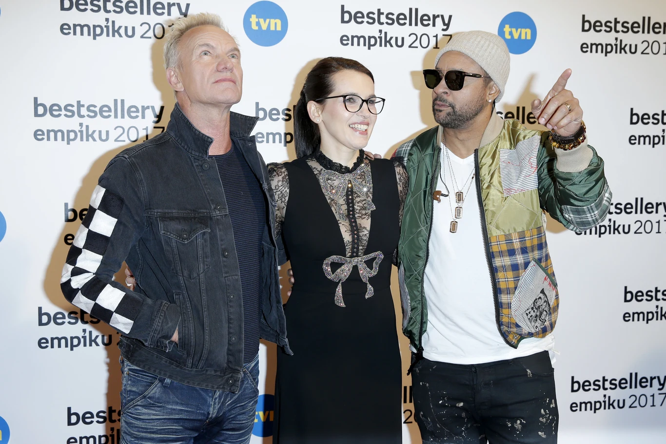 Sting i Shaggy byli zagranicznymi gwiazdami gali Bestsellery Empiku 2017 (w środku prezes Empiku Ewa Szmidt-Belcarz)