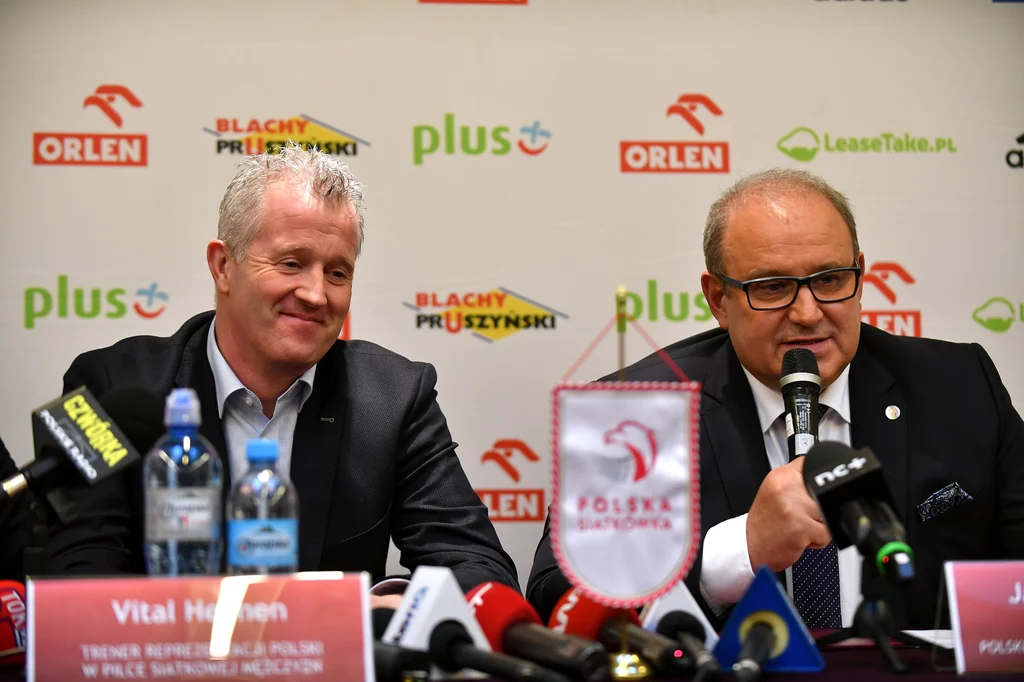 Kontrakt 49-letniego szkoleniowca ma obowiązywać do igrzysk olimpijskich w Tokio w 2020 roku. Kontrakt 49-letniego szkoleniowca ma obowiązywać do igrzysk olimpijskich w Tokio w 2020 roku.