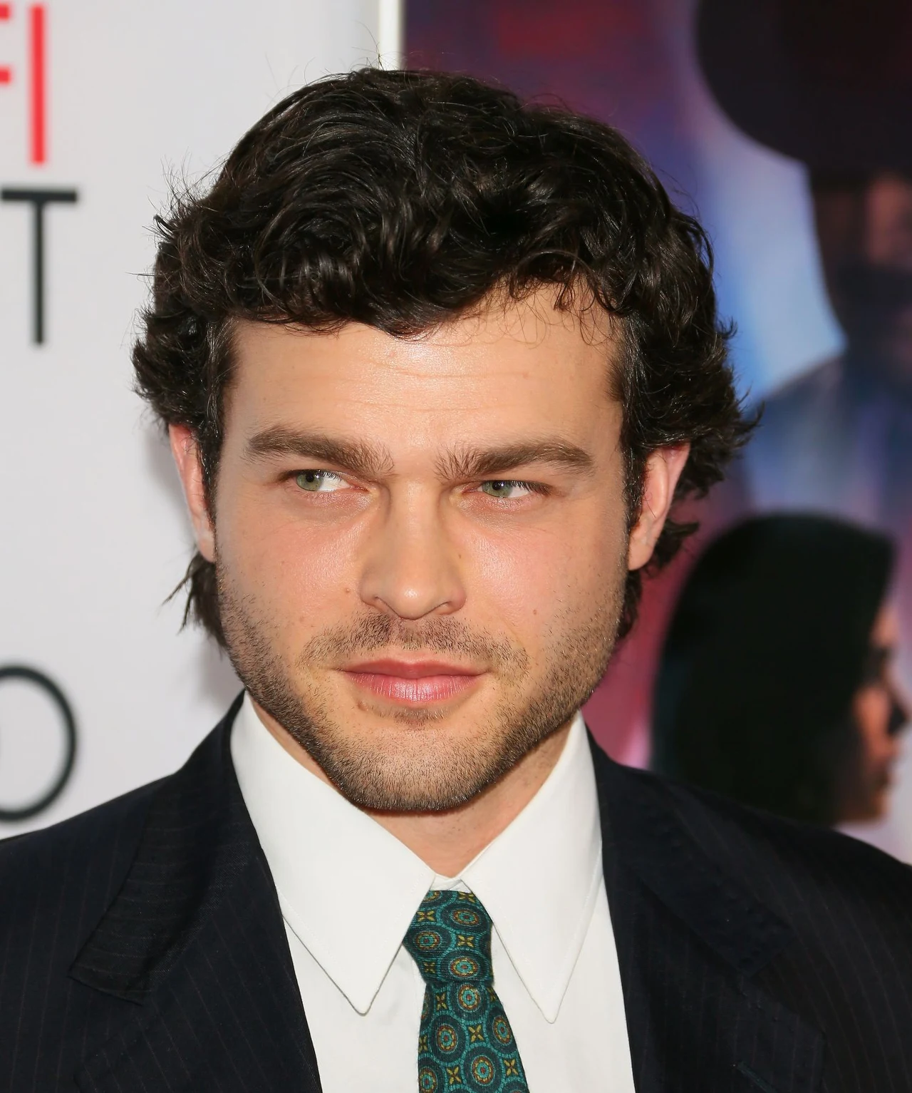 Alden Ehrenreich wciela się w młodego Hana Solo Alden Ehrenreich wciela się w młodego Hana Solo