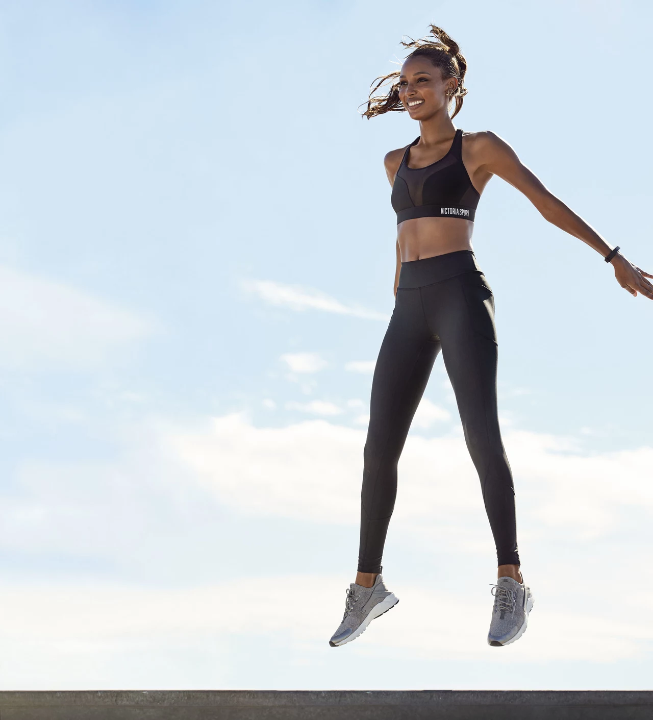 Legginsy Total Knockout Tight z kolekcji Victoria’s Sport Legginsy Total Knockout Tight z kolekcji Victoria’s Sport