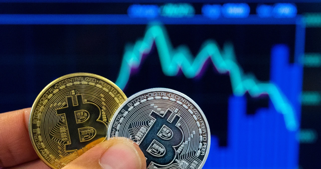 Bitcoin - oszuści atakują. Wykorzystali rachunek bankowy, a teraz grożą -  Wydarzenia w INTERIA.PL