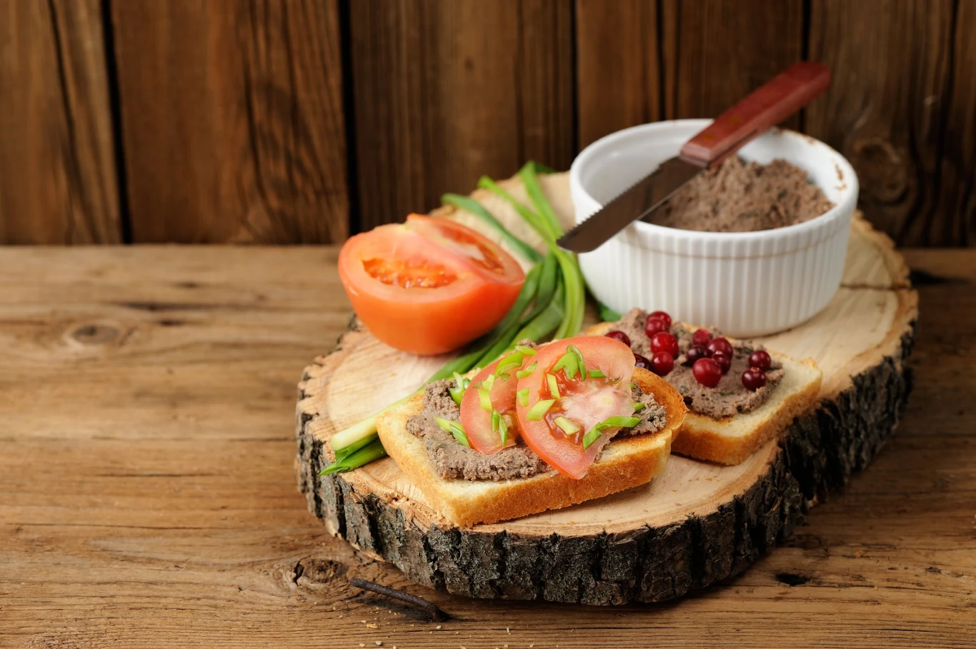 Grzanki z pomidorem Grzanki z pomidorem