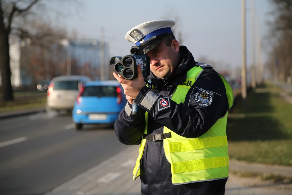 Policjanci z okazji Walentynek szykują specjalną akcję / Fot: Tomasz Holod