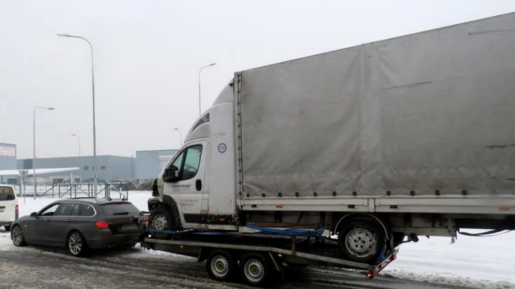 Auto dostawcze była wyraźnie zbyt duże i za ciężkie