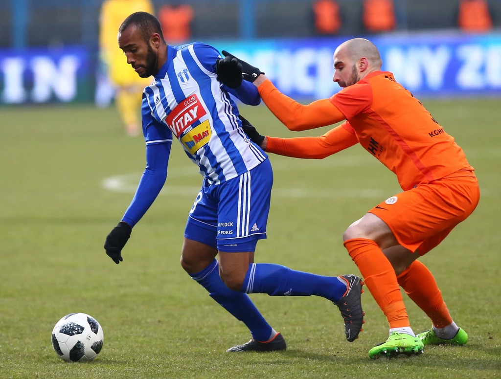Jose Kante (z lewej) i Sasza Balić (z prawej)