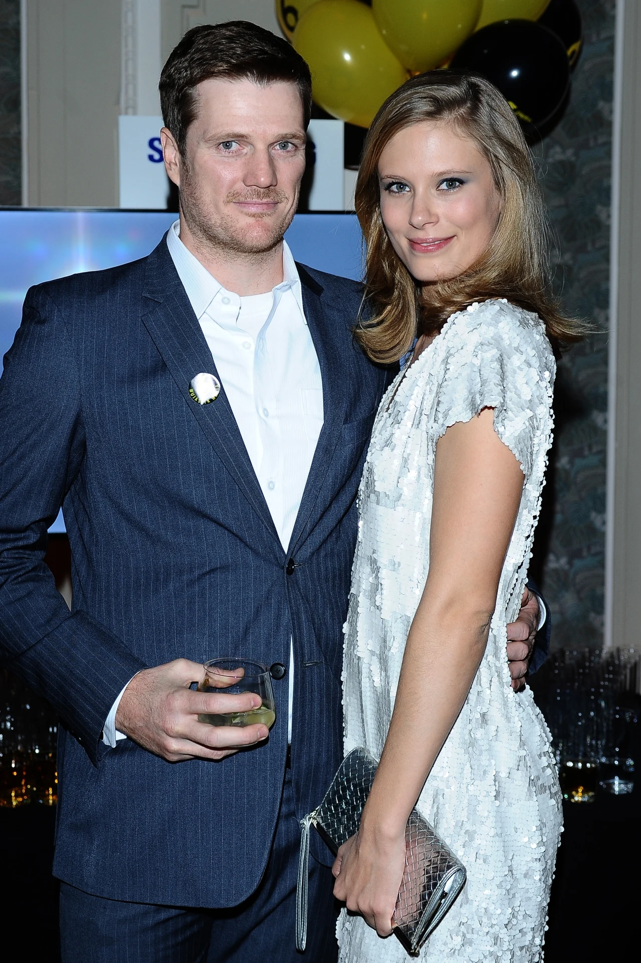 Ian Dow, Julia Pietrucha