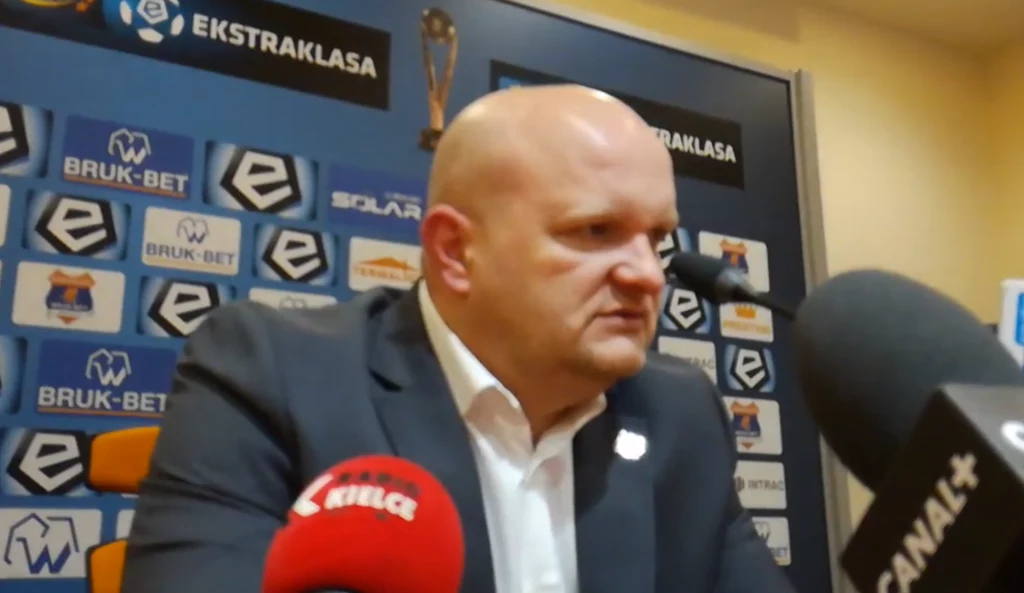 Maciej Bartoszek Maciej Bartoszek