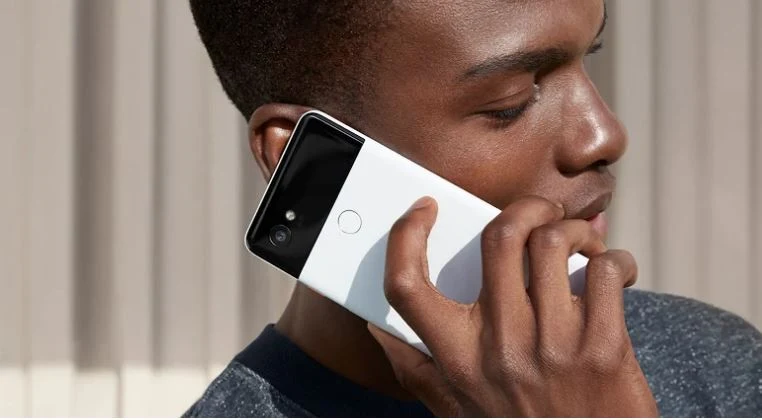 Czy Google Pixel 2 i Pixel 2 XL zaczną wybuchać? Czy Google Pixel 2 i Pixel 2 XL zaczną wybuchać?