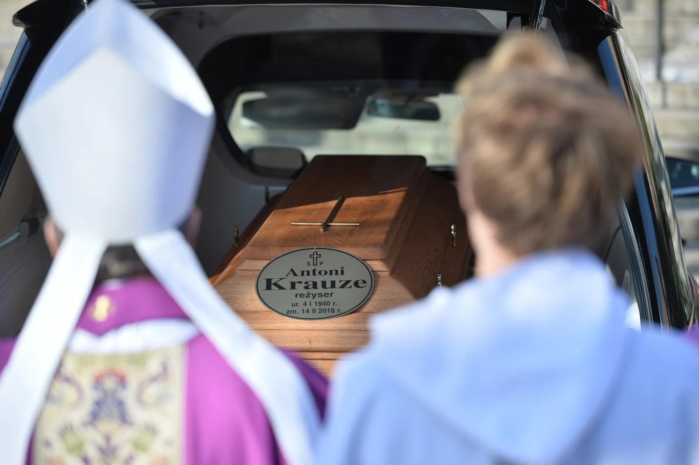 Antoni Krauze tworzył z niezachwianą wiarą w ideały i wartości - napisał prezydent Andrzej Duda w liście odczytanym podczas wtorkowych uroczystości pogrzebowych reżysera. Oddajemy hołd artyście o wielkiej wrażliwości, kulturze ducha - dodał.