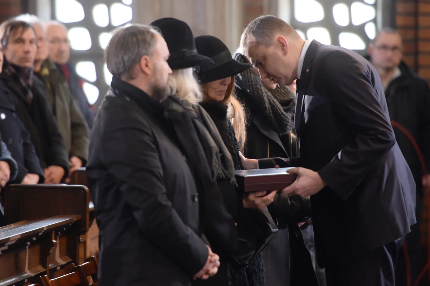 Reżyser decyzją prezydenta Andrzeja Dudy został odznaczony Krzyżem Wielkim Orderu Odrodzenia Polski.