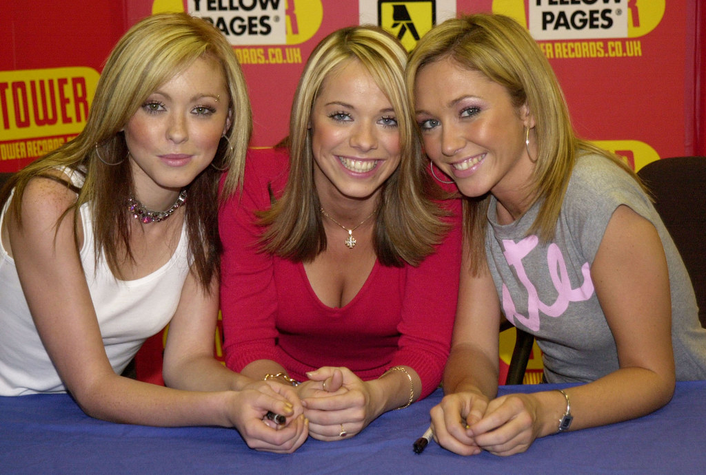 Atomic Kitten w 2001 roku. Od lewej Natasha Hamilton, Liz McClarnon i Jenny Frost