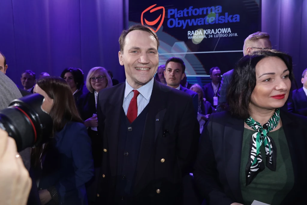 Radosław Sikorski, Monika Wielichowska 