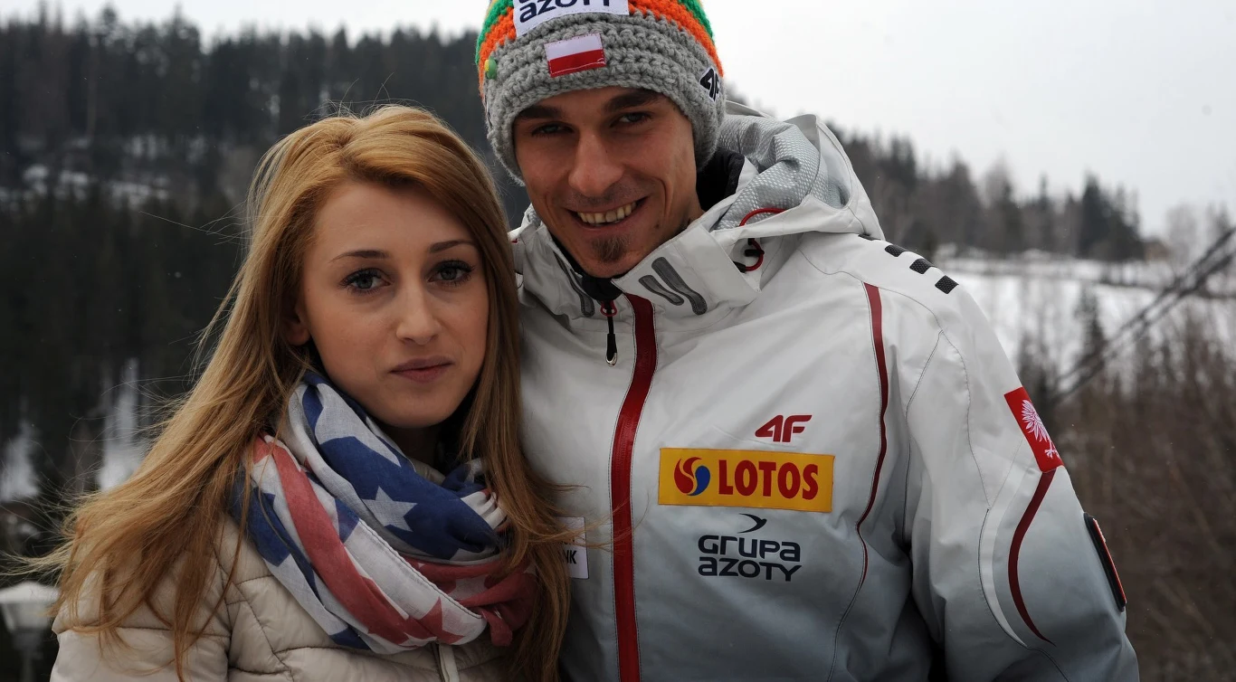 Piotr Żyła z żoną Justyną Piotr Żyła z żoną Justyną