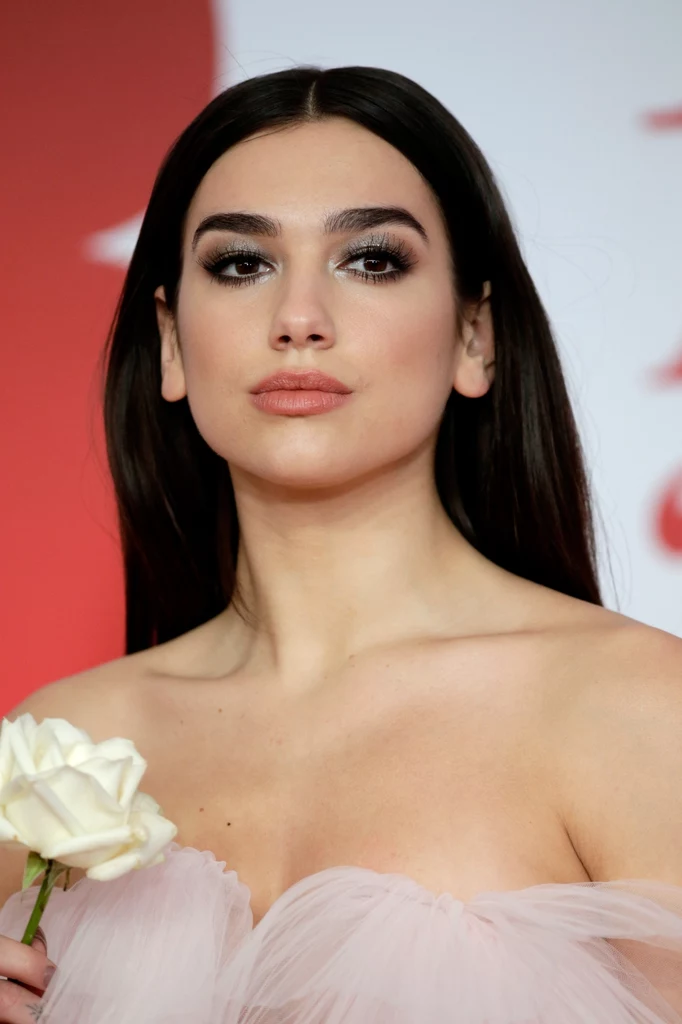 Dua Lipa naraziła się fanom Taylor Swift