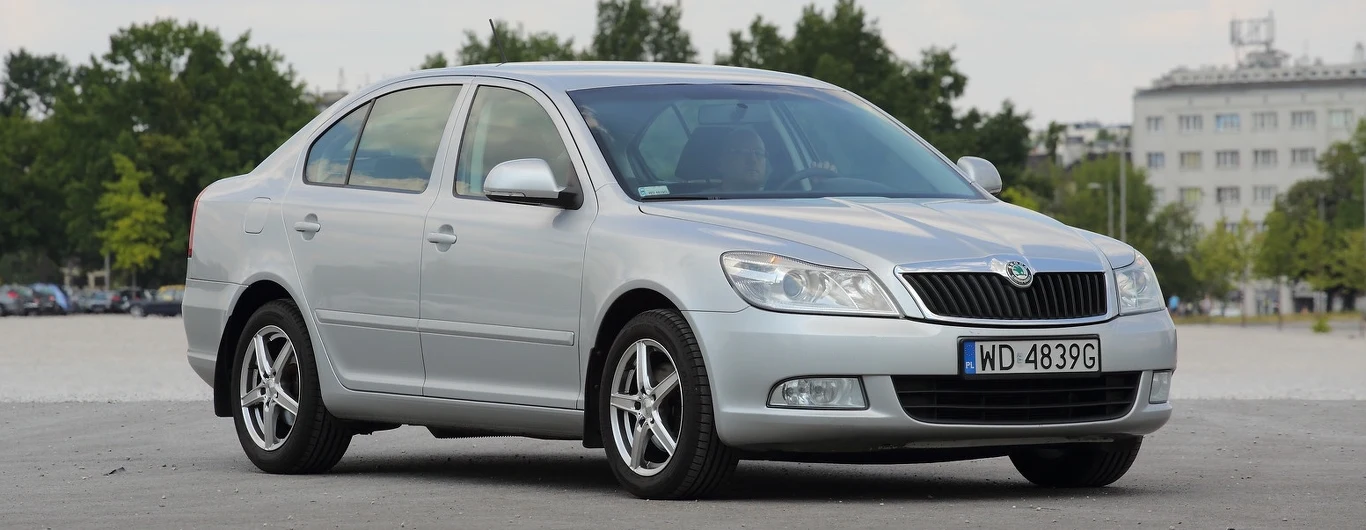 SKODA OCTAVIA II (2004-2013), polecane wersje: 1.9 TDI, 2.0 TDI CR, 1.4 TSI.