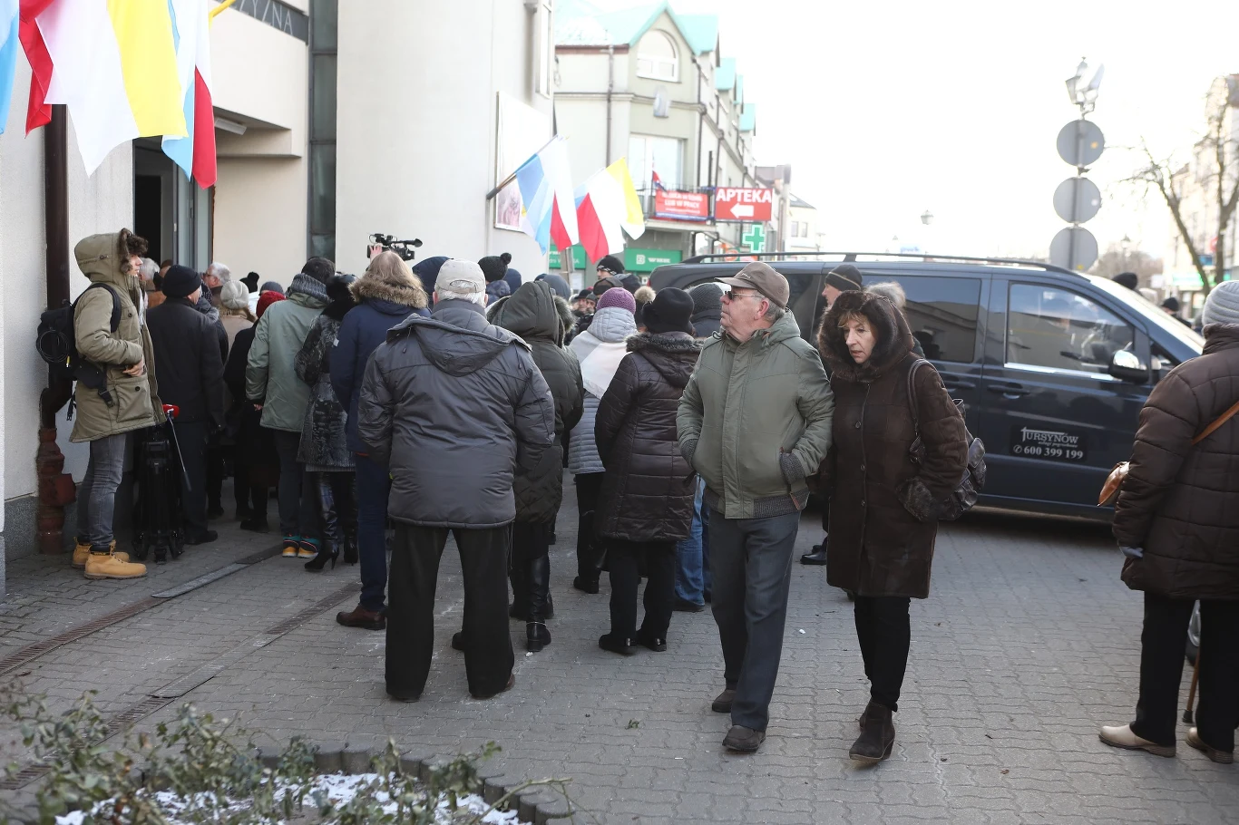 Aktorka spoczęła w grobie rodzinnym na cmentarzu w Legionowie.