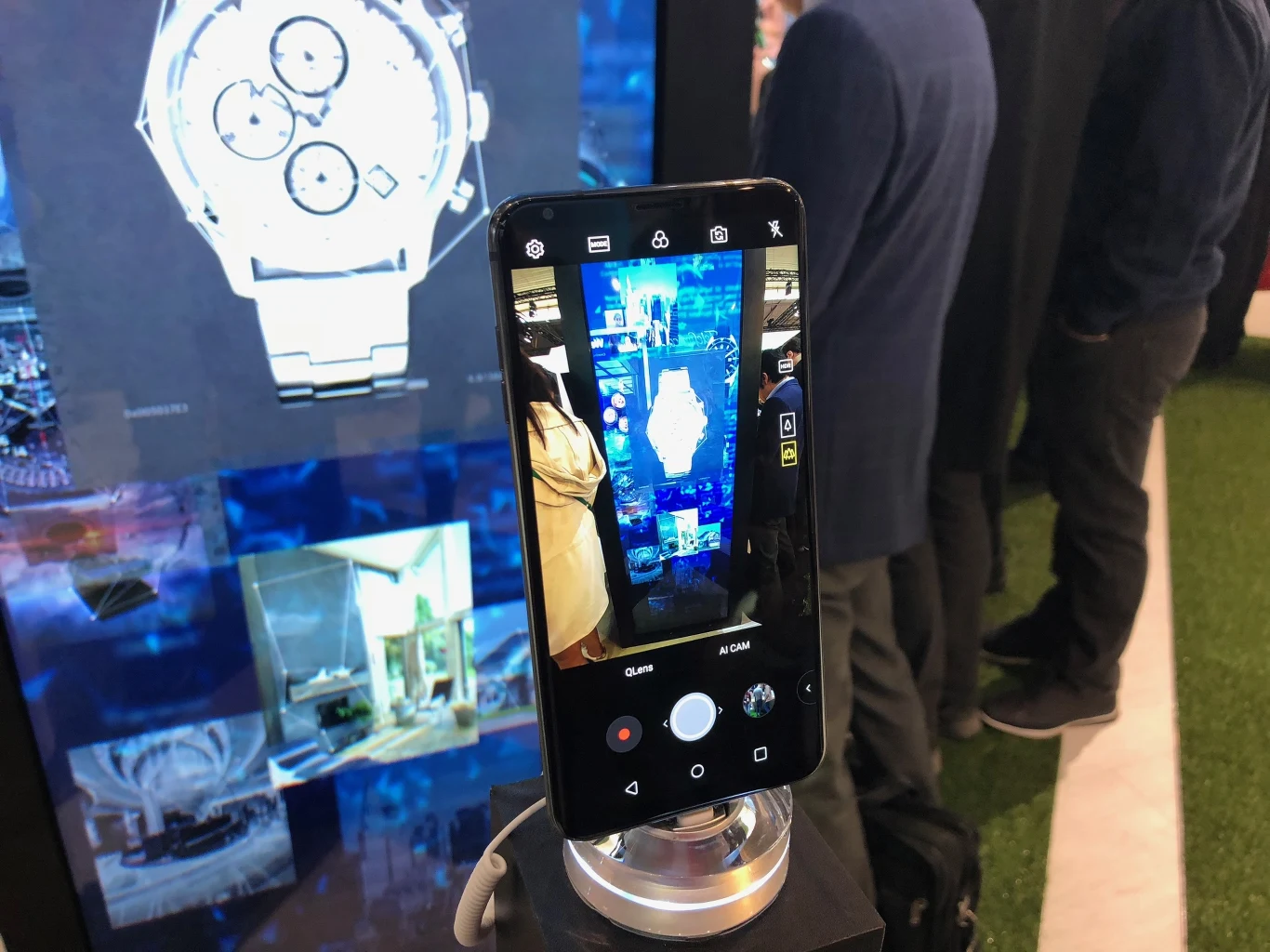 LG V30S ThinQ LG V30S ThinQ