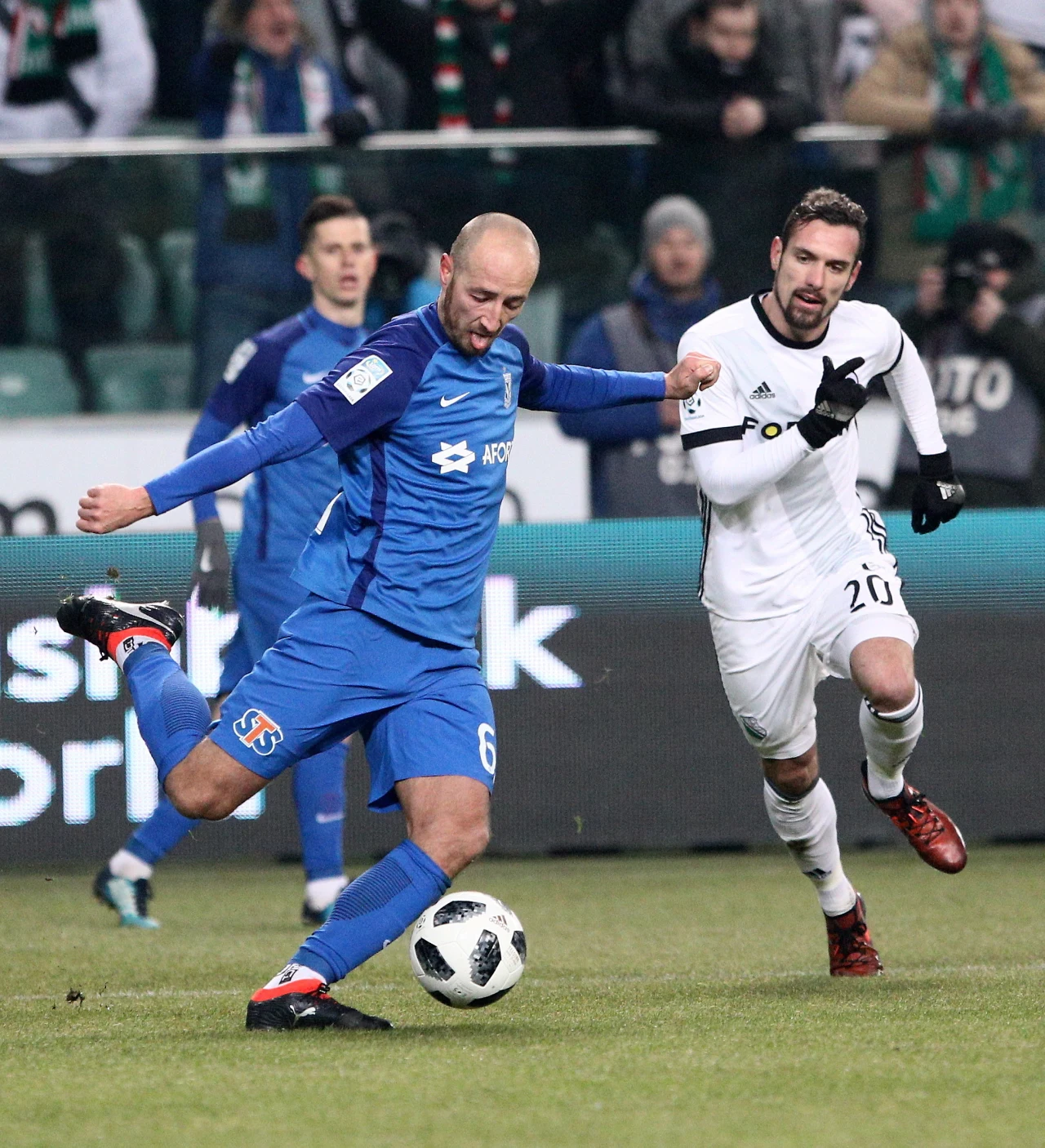 Gole dla stołecznego zespołu strzelili Marko Vesović i Michał Kucharczyk. Autorem trafienia dla "Kolejorza" był Christian Gytkjaer.