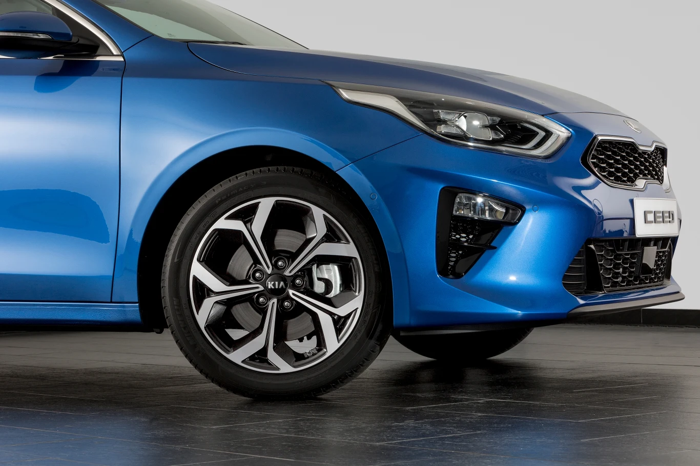 Ceed Kia Ceed z polską specyfikacją - Motoryzacja w INTERIA.PL