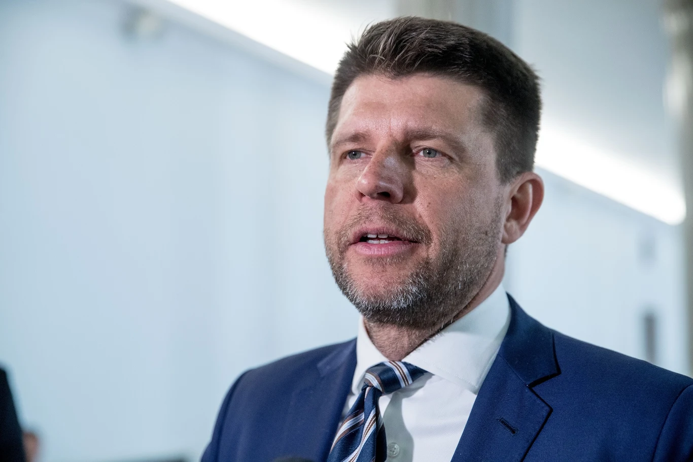 Ryszard Petru z zarostem