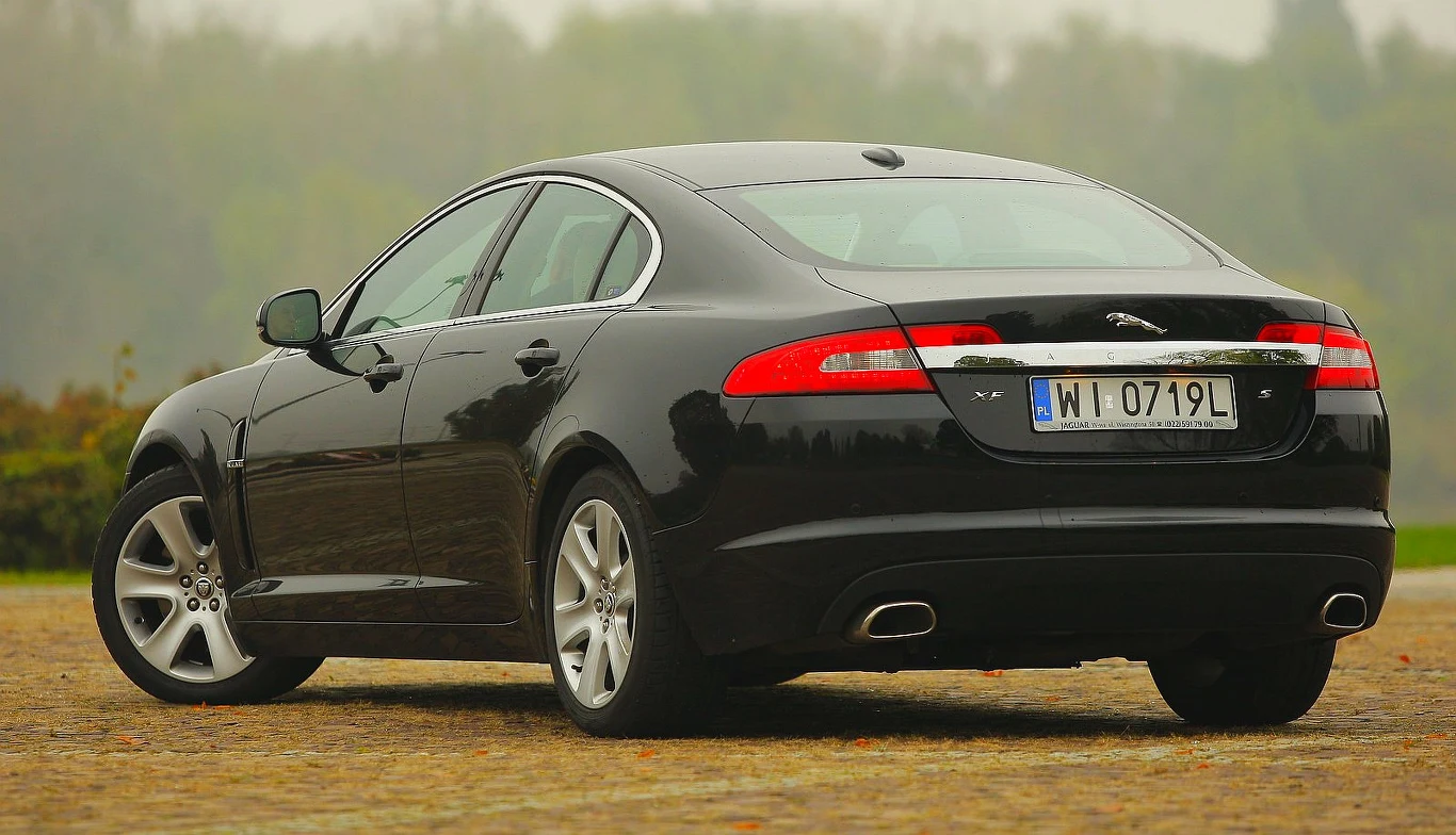 jaguar xf