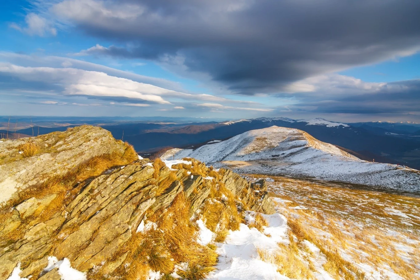 Bieszczady od lat są ulubionym miejscem dla miłośników survivalu Bieszczady od lat są ulubionym miejscem dla miłośników survivalu