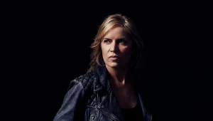 Kim Dickens