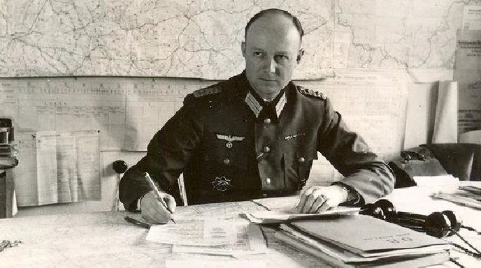 Płk Henning von Tresckow - jeden z głównych organizatorów marcowego zamachu