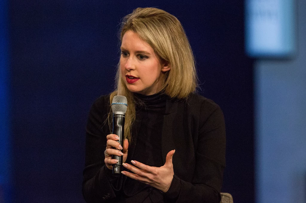 Elizabeth Holmes obiecywała zmienić świat na lepsze. Właśnie zaczyna odsiadkę