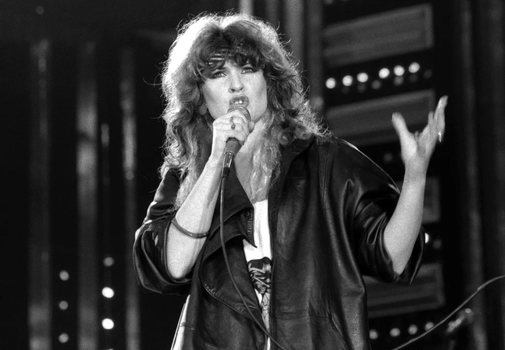 Beata Kozidrak z grupą Bajm w 1985 r. na Festiwalu w Opolu Beata Kozidrak z grupą Bajm w 1985 r. na Festiwalu w Opolu