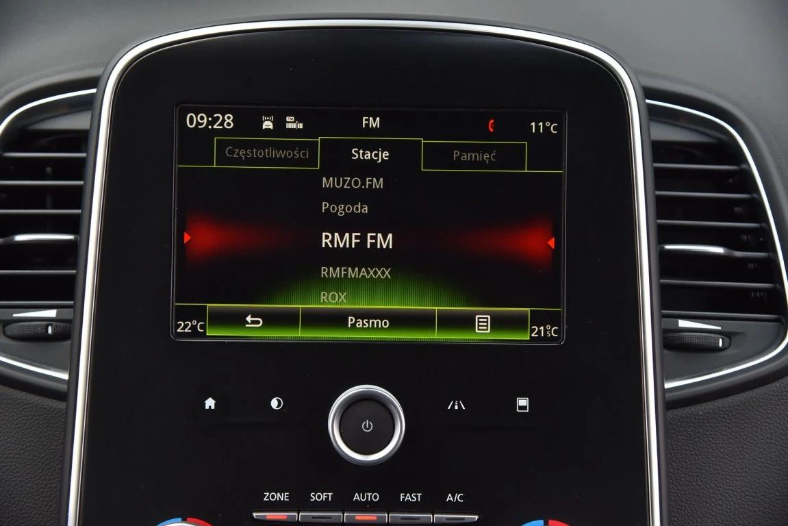 Renault Grand Scenic dCi 110 Hybrid Assist