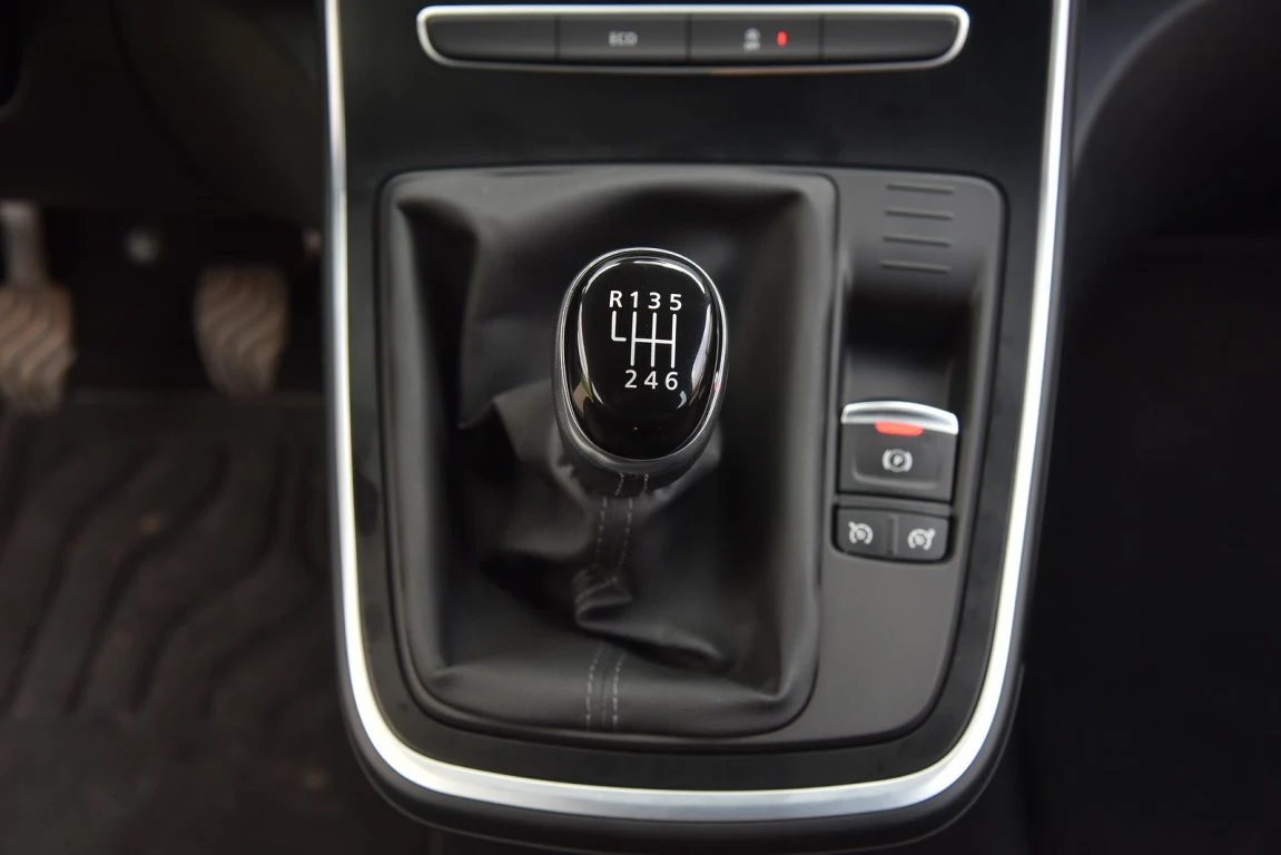 Renault Grand Scenic dCi 110 Hybrid Assist