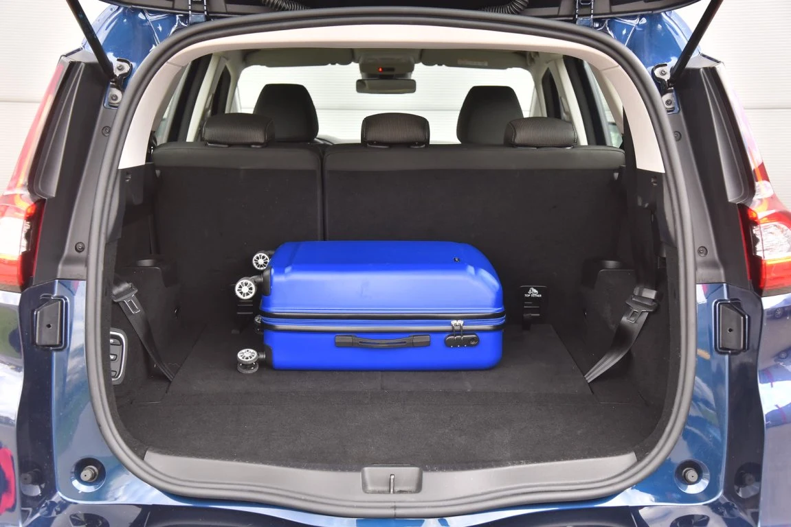Renault Grand Scenic dCi 110 Hybrid Assist